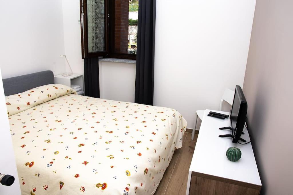 Casa Valentin Lägenhet Monforte dʼAlba Exteriör bild