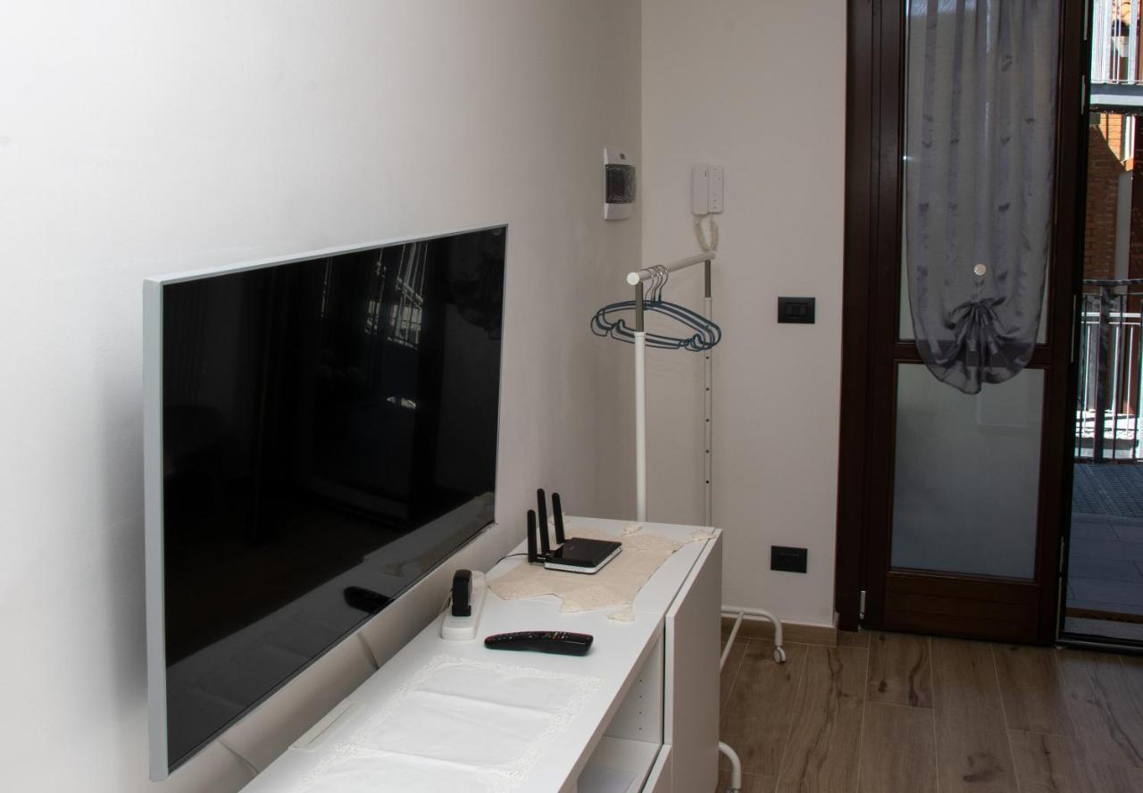 Casa Valentin Lägenhet Monforte dʼAlba Exteriör bild